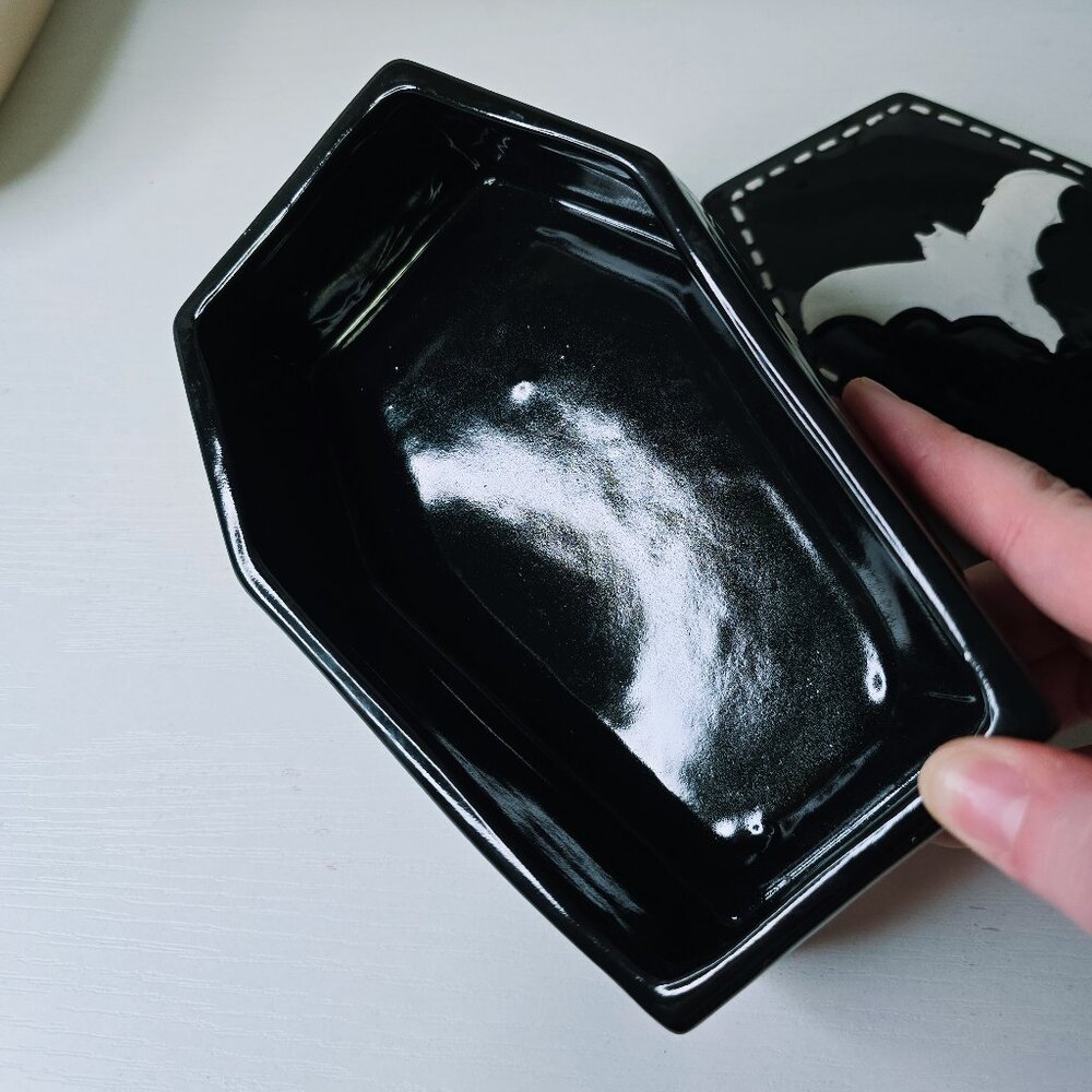 Whimsical Cupboard Coffin Dish - Picture 4 of 5